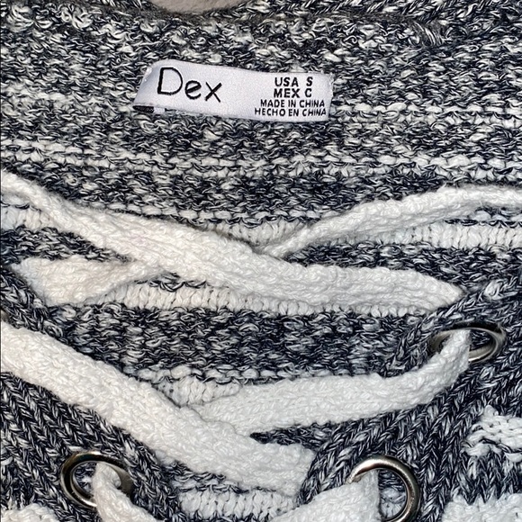 cosy tied up sweater - Picture 2 of 3